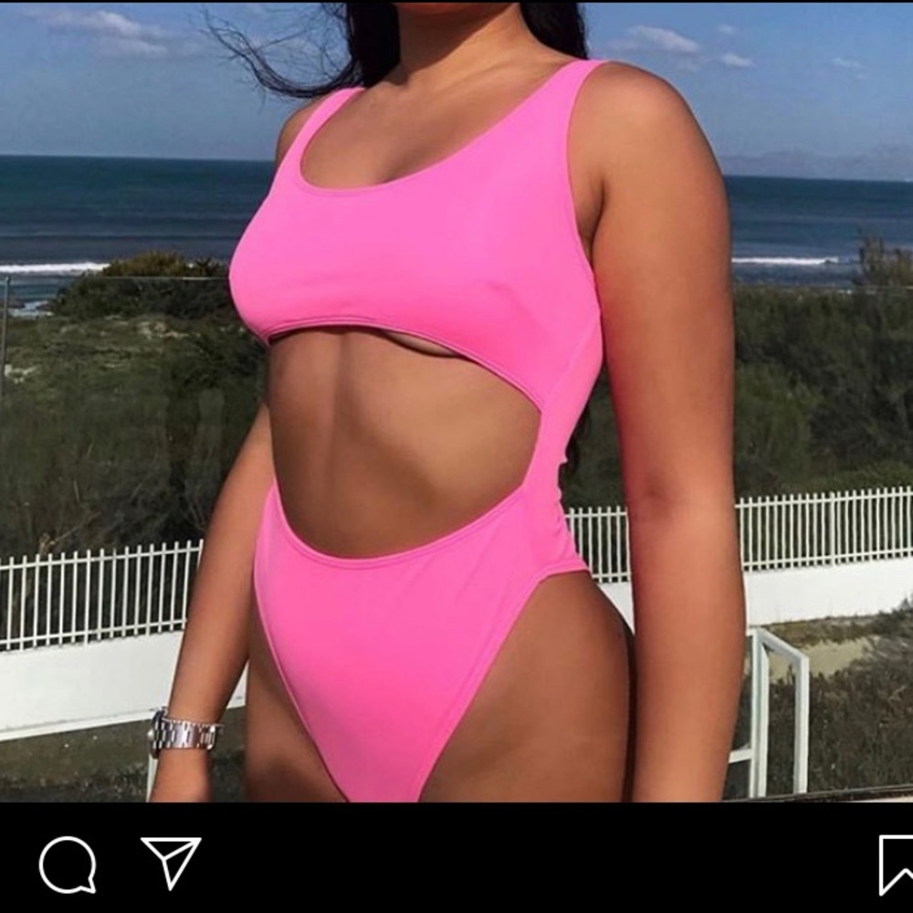 Pink Monokini (icon swim )